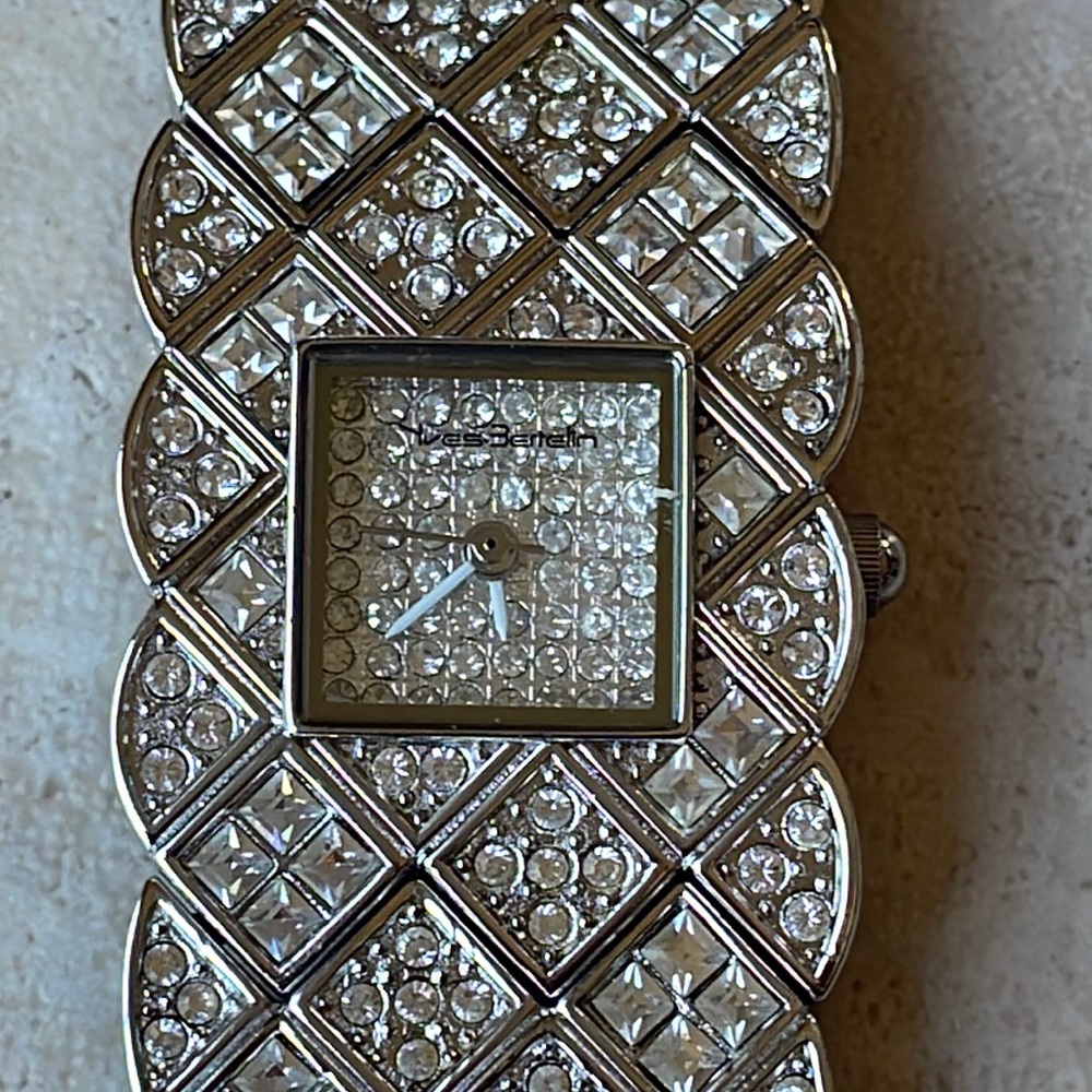 Fashion watch lady battery bracelet band w/stone
